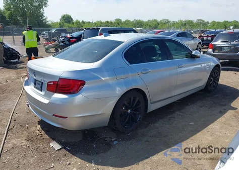 2013 BMW 528I xDrive из США, поврежденный, VIN WBAXH5C50DD107881